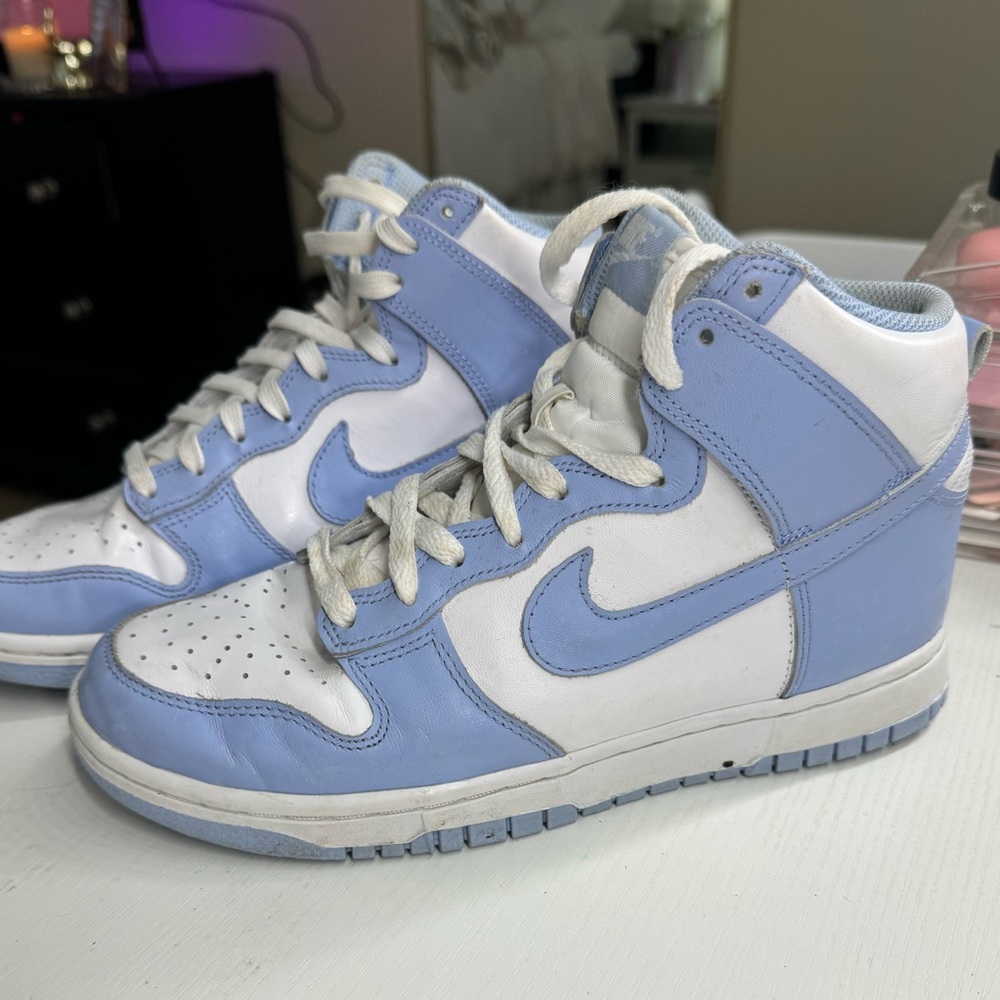 Rare “Aluminum” Nike Dunk